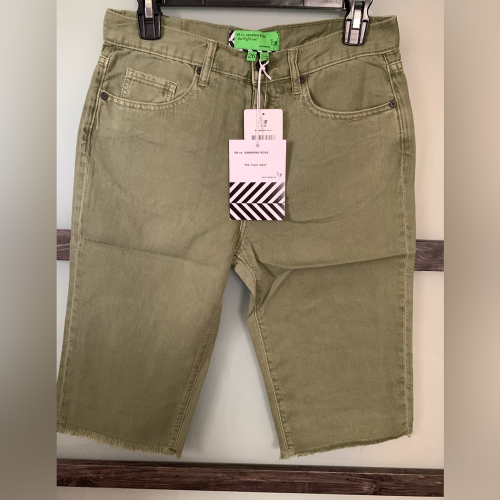 🎆SOLD🎆2 piece bundle Sandrine Rose shorts sz 26& 27NWT olive green & dust color